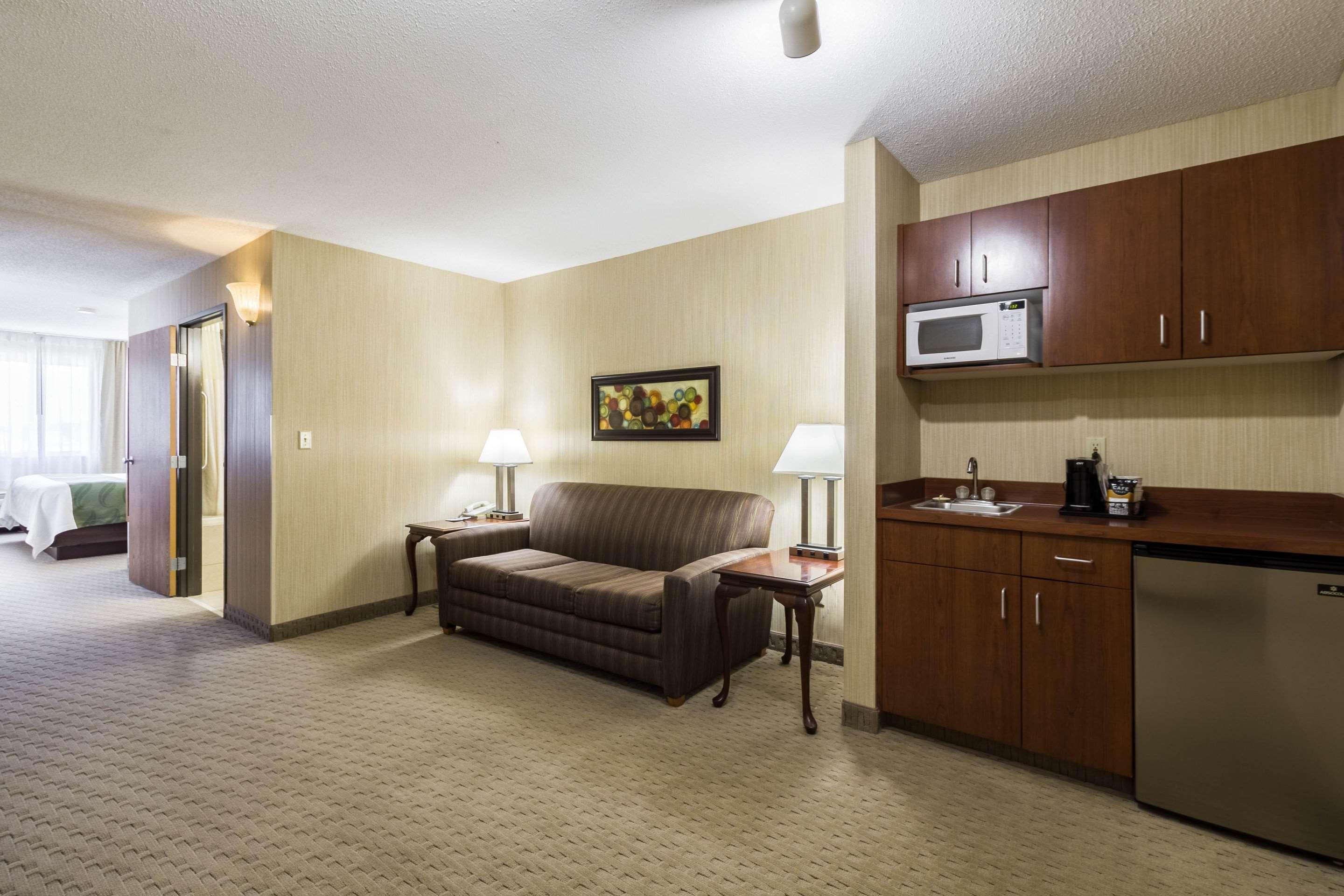 Quality Inn Marshall Mn Near University Екстер'єр фото