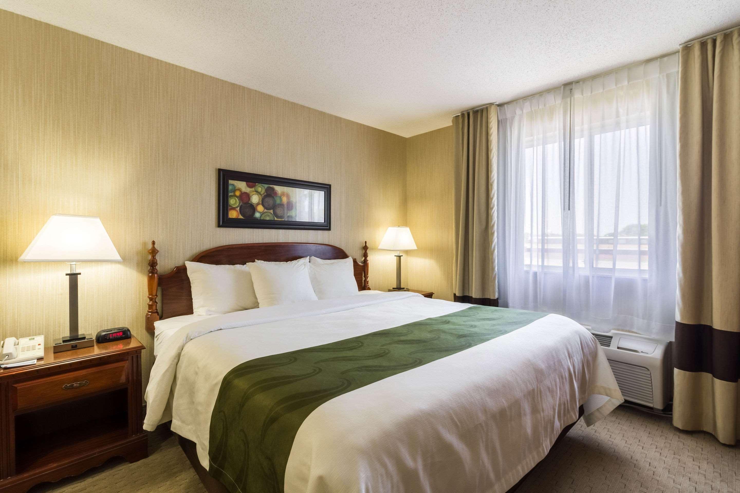 Quality Inn Marshall Mn Near University Екстер'єр фото