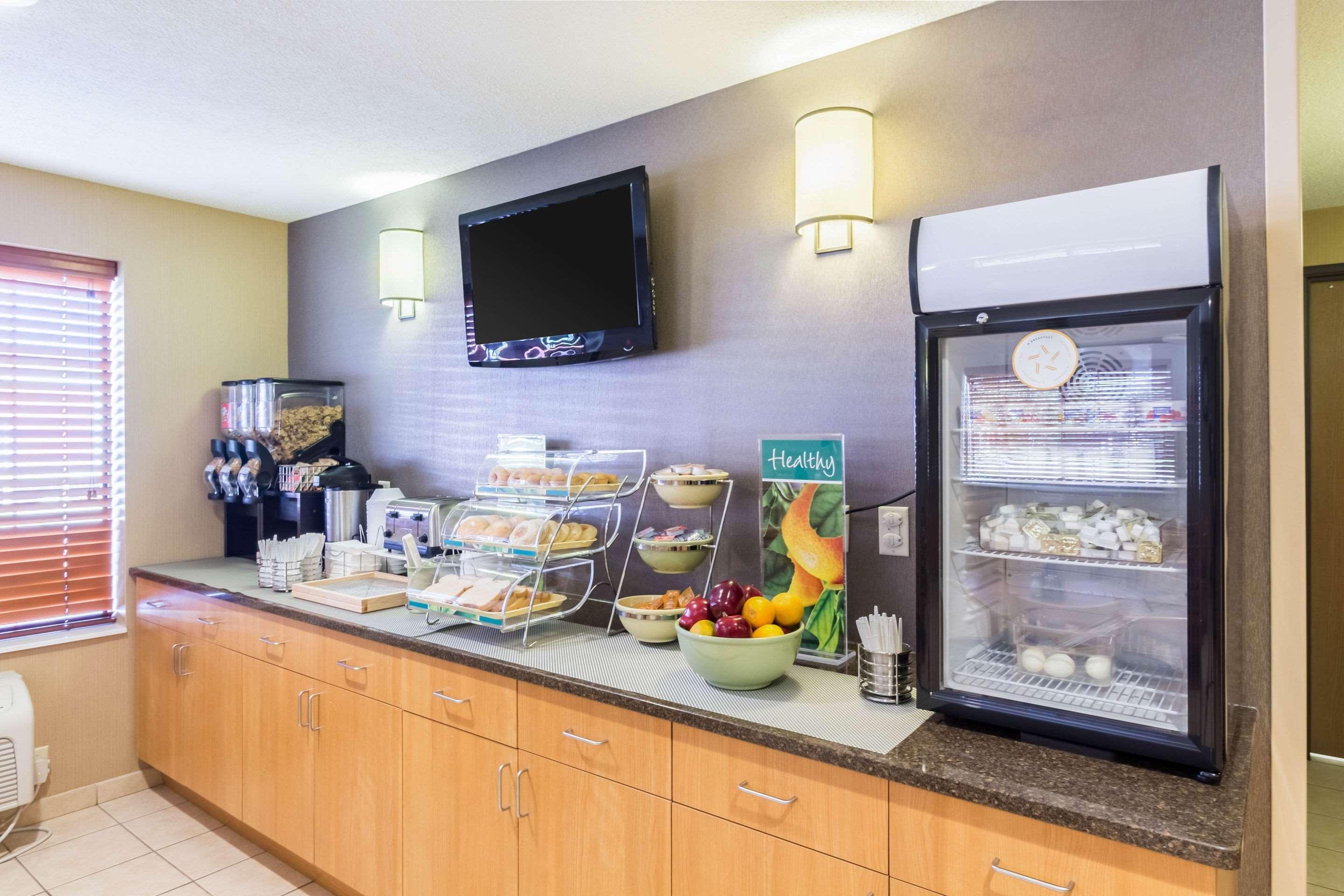 Quality Inn Marshall Mn Near University Екстер'єр фото