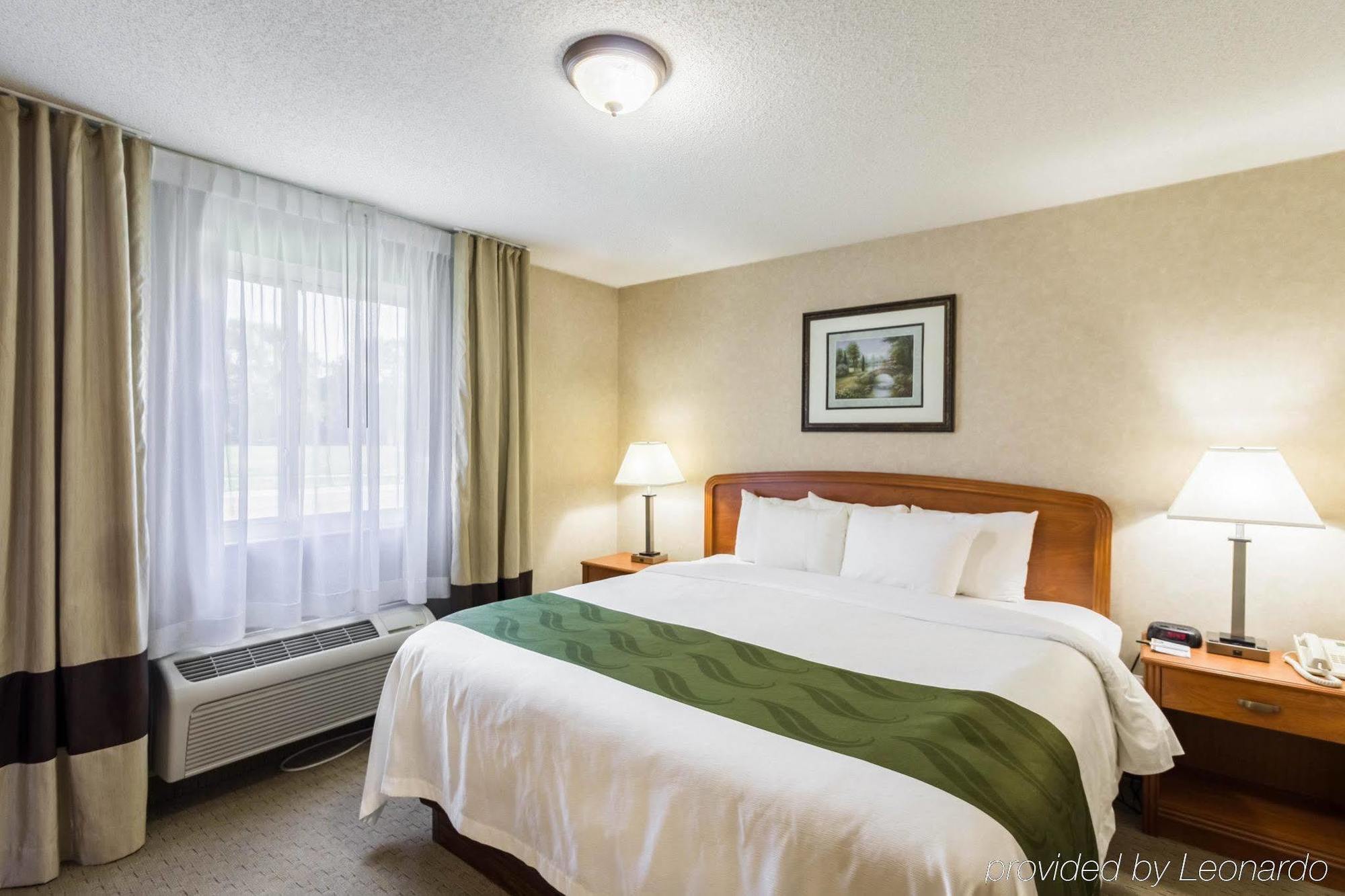 Quality Inn Marshall Mn Near University Екстер'єр фото